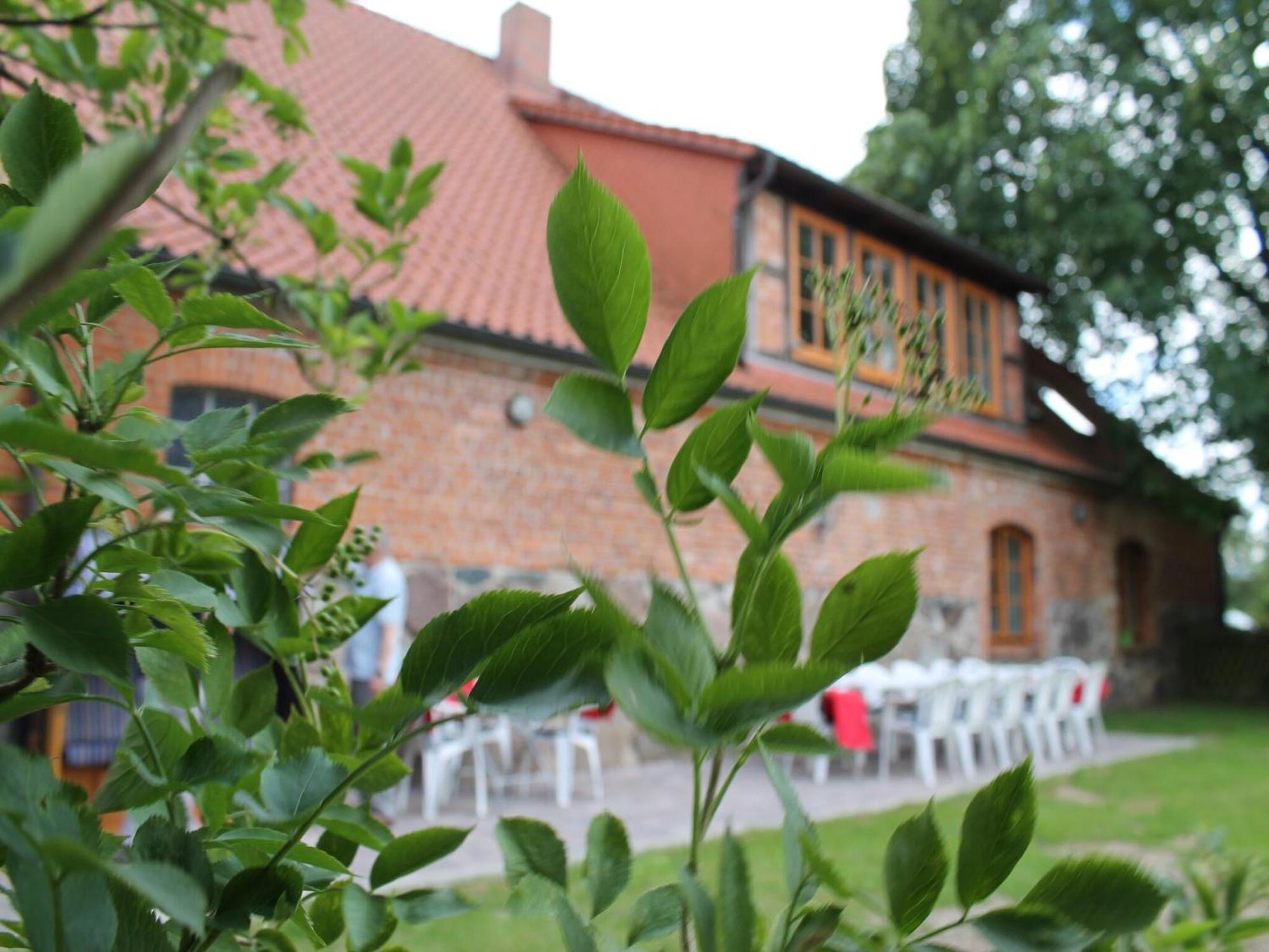Vila Mansion In Gressow With Terrace Garden Bbq Pond Bicycles Exteriér fotografie